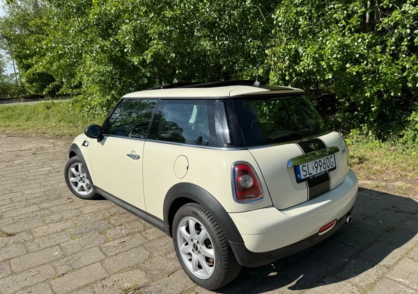 MINI ONE cena 25700 przebieg: 193000, rok produkcji 2009 z Bogatynia małe 254